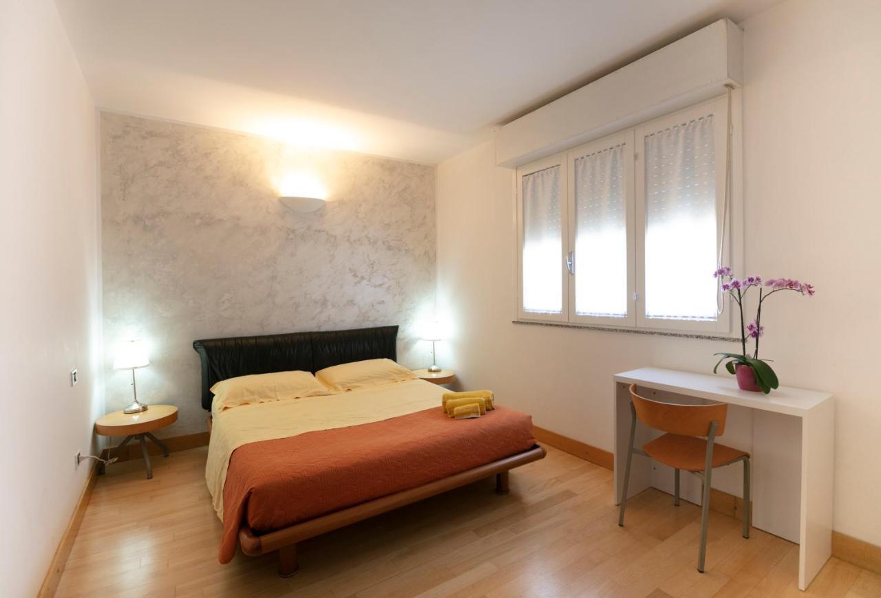 콰르투 산텔레나 Giardini E Mare B&B 외부 사진