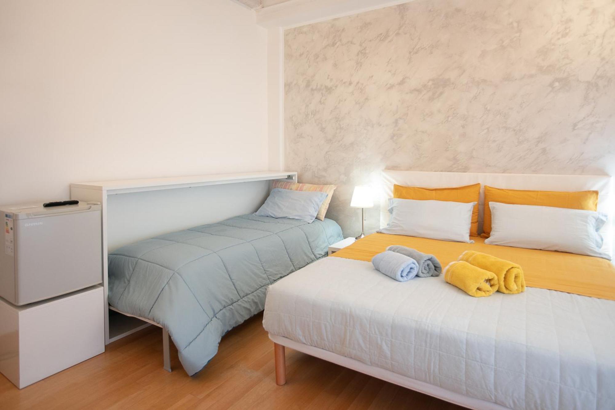 콰르투 산텔레나 Giardini E Mare B&B 외부 사진