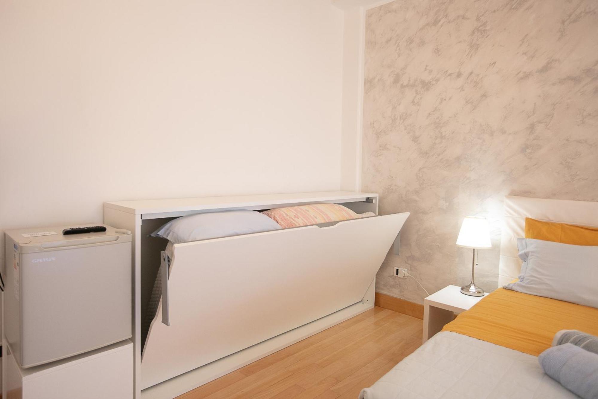 콰르투 산텔레나 Giardini E Mare B&B 외부 사진