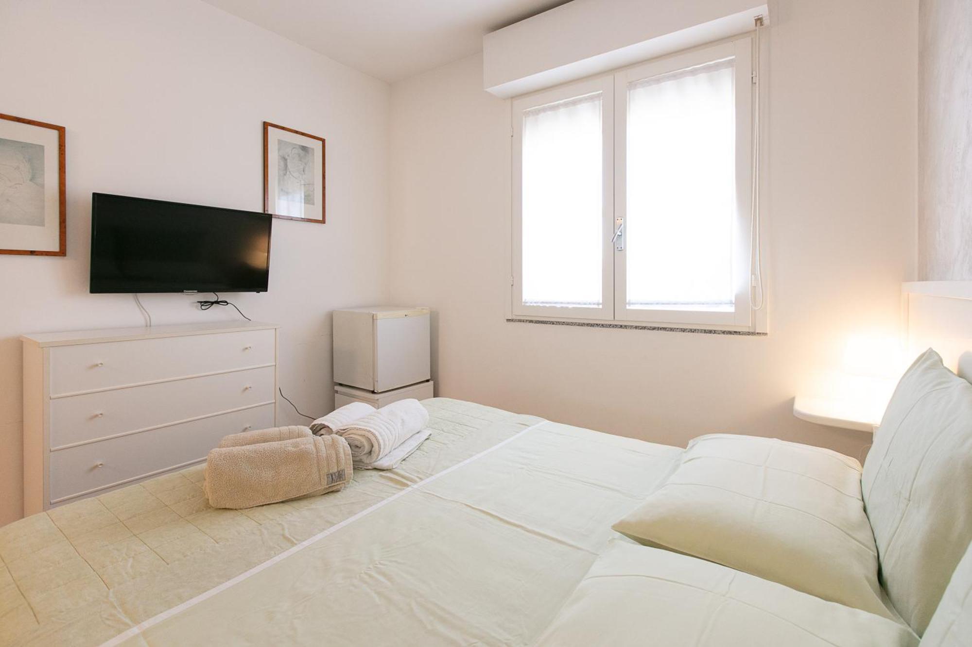 콰르투 산텔레나 Giardini E Mare B&B 외부 사진