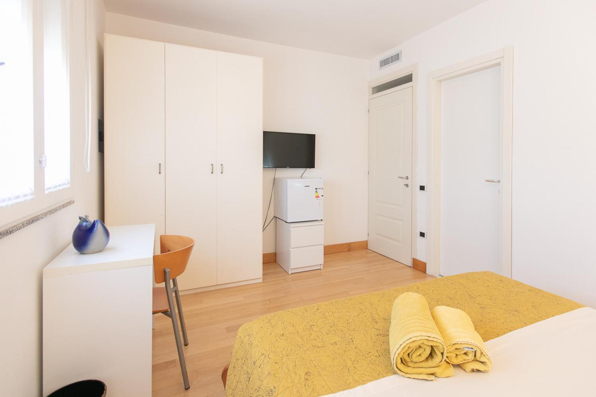 콰르투 산텔레나 Giardini E Mare B&B 외부 사진
