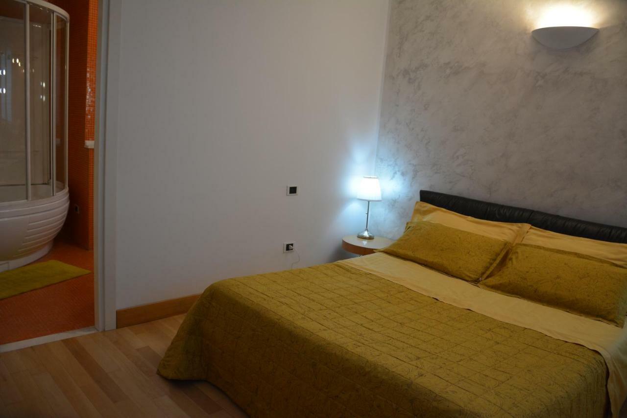 콰르투 산텔레나 Giardini E Mare B&B 외부 사진